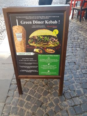 Explanation of the ingredients at Efendi Doner in Bucharest