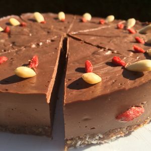 Daily fresh organic vegan raw chocolate cake. at Trgovina Rastoča Jablana in Ljubljana