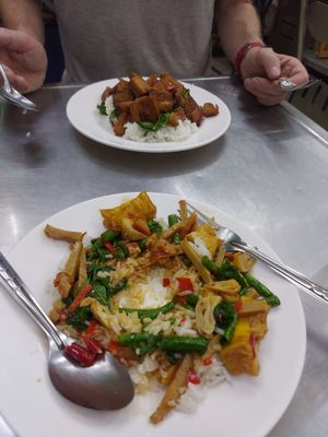 Vegan belly pork with basil and rice and a tofu/greens and chilli dish 😋 at Jay Oh Vegetarian in Bangkok