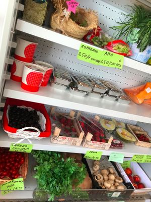 Takeaway vegan meals in the fridge at Frutopia Palm Mar in Tenerife
