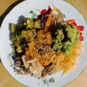 Buddha bowl at Frutopia Palm Mar in Tenerife