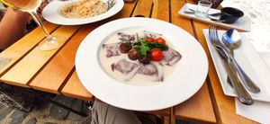 Cacao pasta with mushrooms at Il Paparazzo in Valparaiso