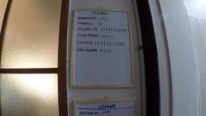 dessert list at Il Paparazzo in Valparaiso