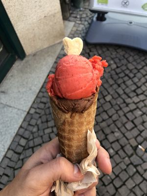 Erdbeere/Schoko-Eis at Brotgefuehle in Leipzig