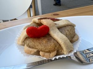 lärche  at Brotgefuehle in Leipzig