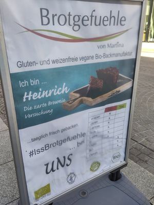 Mir wurde gesagt, es sei alles vegan. at Brotgefuehle in Leipzig