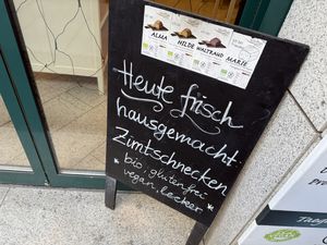 sign #Veganuary at Brotgefuehle in Leipzig