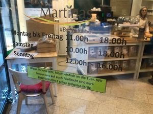 Hours at Brotgefuehle in Leipzig