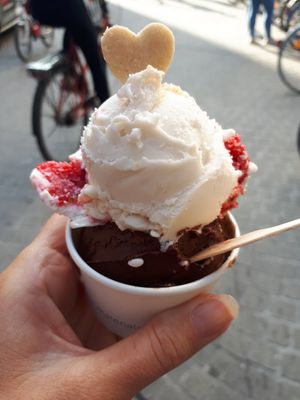 Laerche and Peru chocolate at Brotgefuehle in Leipzig