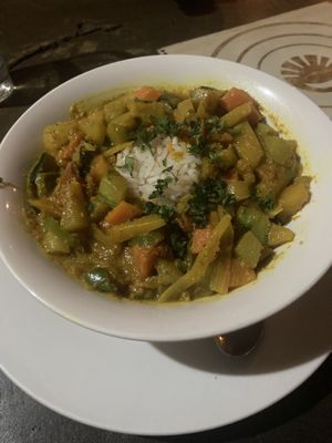 Vegetable curry. Yummy! 😋   at Barca de Oro in Las Penitas