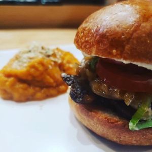 Slider love at Lifestyle Cafe in Columbus