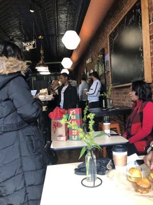 Ambiance at Lifestyle Cafe in Columbus