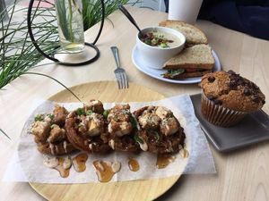 Yummy food at Lifestyle Cafe in Columbus