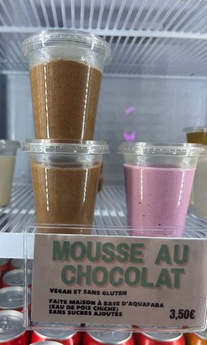 Mousse cioccolato e acqua Faba  at Green Deli in Paris