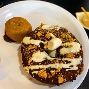 Dessert at 4th & State in Columbus