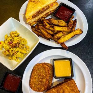 Brunch at 4th & State in Columbus