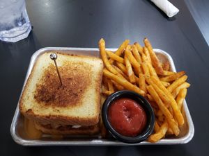 Texas Toast sandwich (I forgot the name) #Veganuary at 4th & State in Columbus