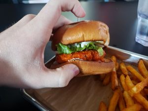 Buffalo Chick'n side view at 4th & State in Columbus