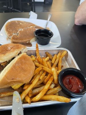   at 4th & State in Columbus