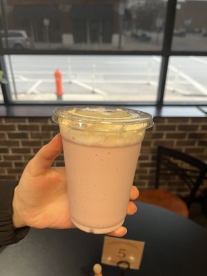 strawberry milkshake  at 4th & State in Columbus
