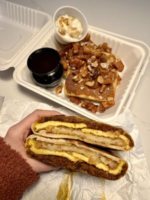 vegan brunch  at 4th & State in Columbus