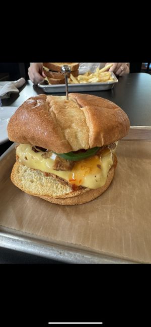 Buffalo chick’n sandwich  at 4th & State in Columbus