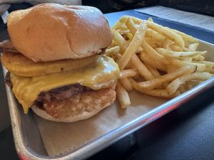 Brunchy Burger  at 4th & State in Columbus