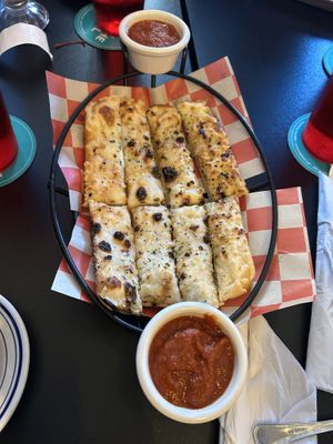 Cheesy bread   at 4th & State in Columbus