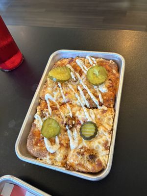 Nashville hot chickn pizza   at 4th & State in Columbus