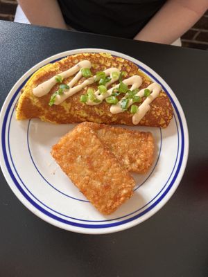 Chorizo omelette with hash browns   at 4th & State in Columbus
