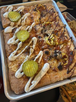 Stuffed crust pizzaa  at 4th & State in Columbus
