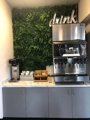 Drink Station at 4th & State in Columbus