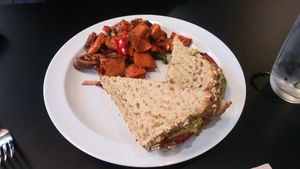 Roasted Red Pepper Avocado at 4th & State in Columbus