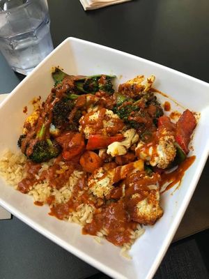 Roasted Veggie Bowl w/ red curry sauce at 4th & State in Columbus