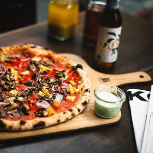 
25 different vegan ingredients plus vegan cheese at NeoNeo in Cologne