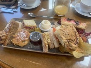 Vegetarian Afternoon Tea at Ramblers Retreat in Alton