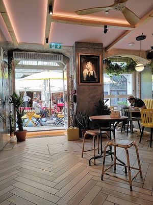 Interior del restaurante at Basilio in Lisbon