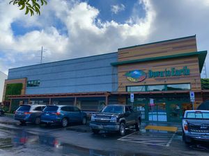 Down to Earth - Pearlridge  at Down to Earth - Store and Deli in Aiea