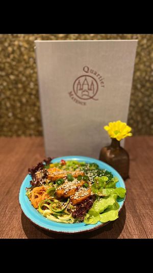 vegane bowl at Quartier Mayence in Mainz