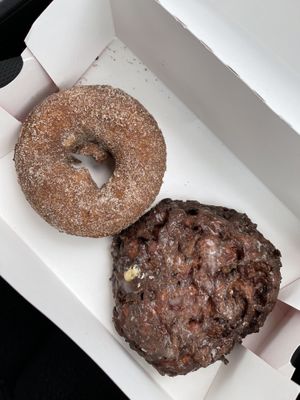 vegan donuts (cinnamon sugar cake donut and blueberry fritter)   at Despi Delite Bakery in Everett