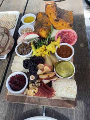   at Loira Vines in Loira