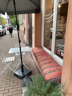 meiks on the outside  at meiks in Heidelberg