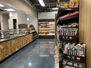 Deli at Down to Earth - Store and Deli in Kailua