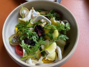 Lauwarm gegrilltes Gemüse at Leuchtendroter in Frankfurt