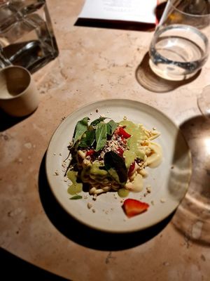   at Leuchtendroter in Frankfurt