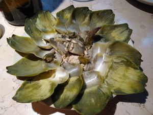 Artichoke with tahini dip at Leuchtendroter in Frankfurt