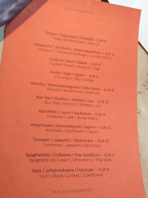 Seasonal menu at Leuchtendroter in Frankfurt