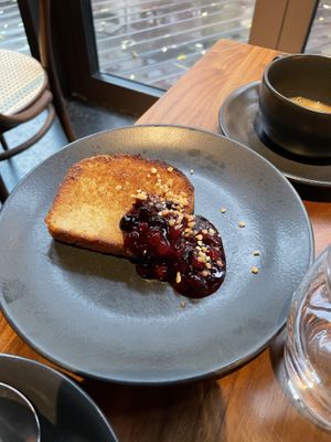   at Leuchtendroter in Frankfurt