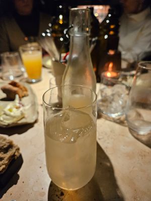  at Leuchtendroter in Frankfurt