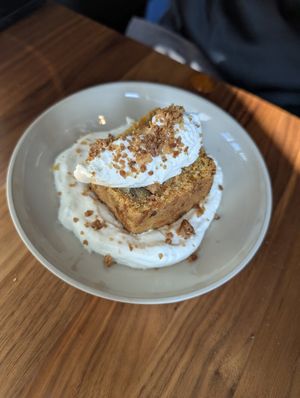 Karottenkuchen at Leuchtendroter in Frankfurt